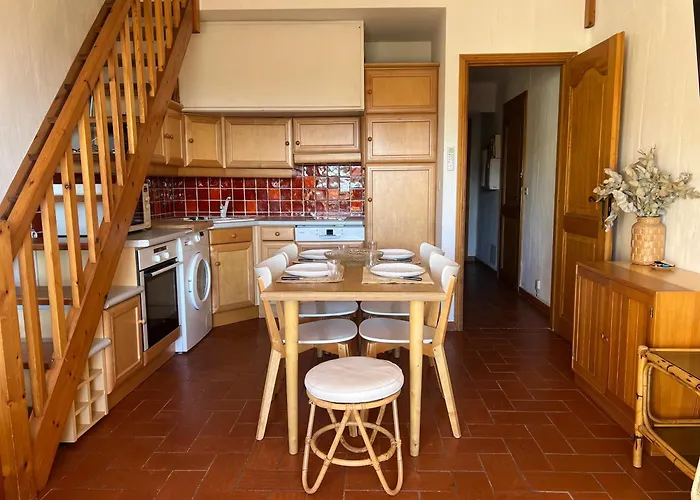 Des Sables * Le Lavandou