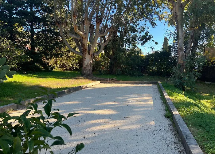 Des Sables Apartment